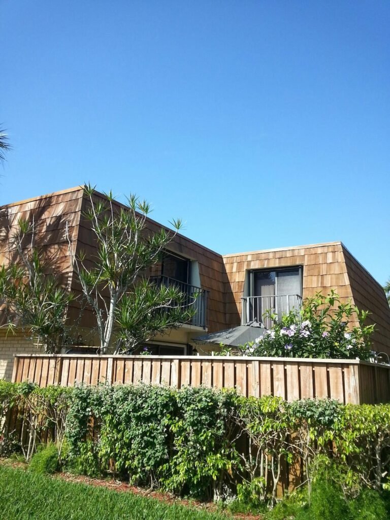 Review of Kuzak Roof Maintenance in Melbourne, FL