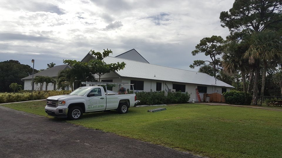 Review of Kuzak Roof Maintenance in Melbourne, FL