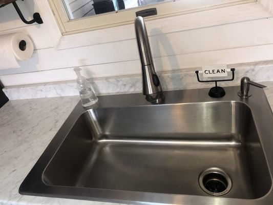 Selis Cleaning Services - Professional Home and Office Cleaners in Orlando, FL