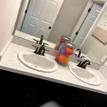 Cleanable Janitor and Maid Cleaning Review